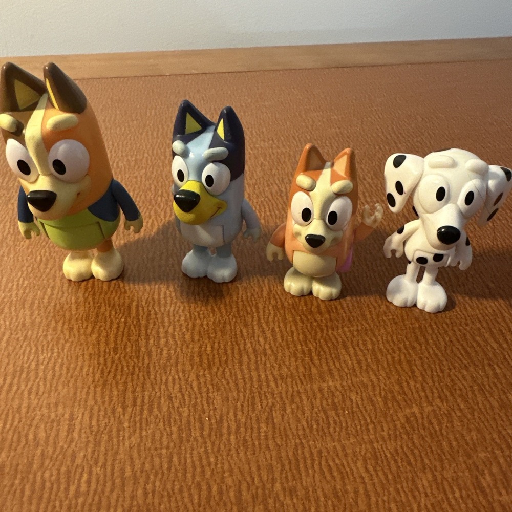 Bluey Family and Friends Action Figure‎ Lot Of 4 Bluey